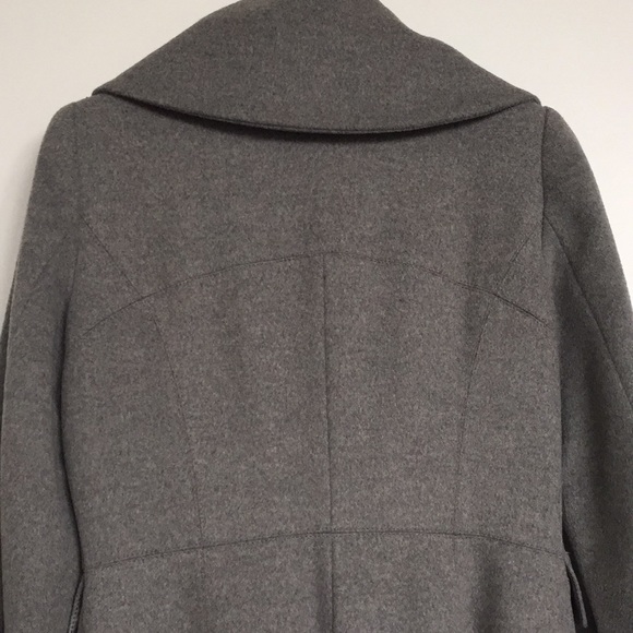 Zara Trench with oversized collar - Picture 3 of 3